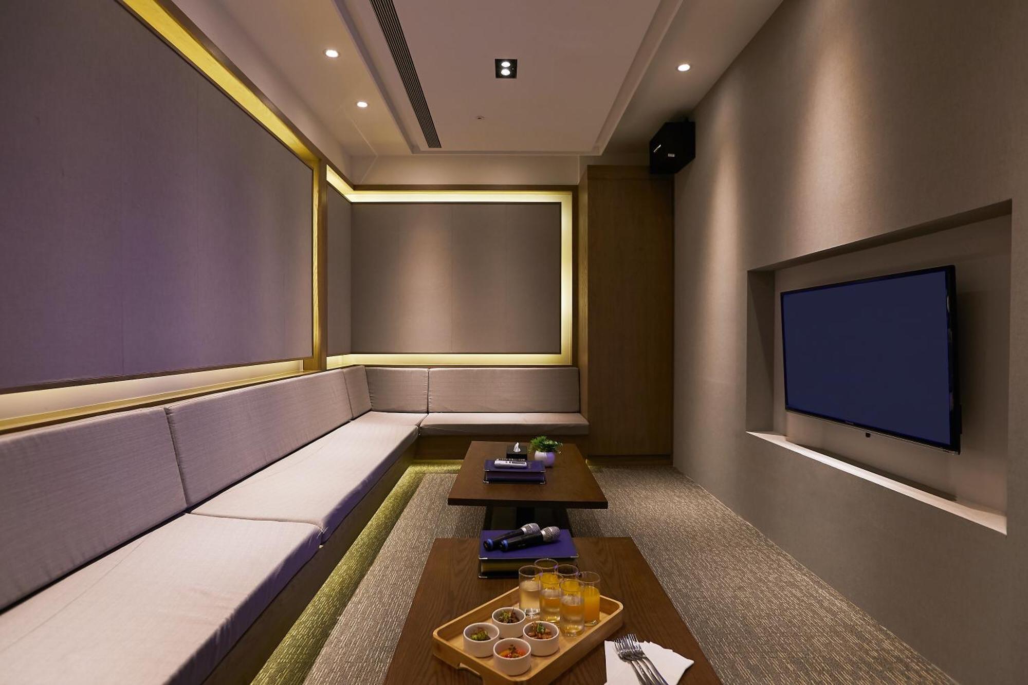 Yun Estate Hotel Tamsui Bagian luar foto